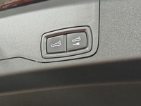 Porsche Taycan vaihtoauto
