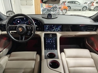 Porsche Taycan vaihtoauto