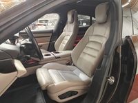 Porsche Taycan vaihtoauto