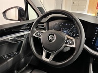 Volkswagen Touareg vaihtoauto