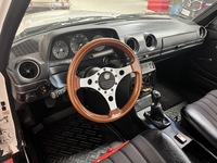 Mercedes-Benz 230 vaihtoauto