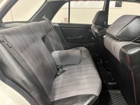 Mercedes-Benz 230 vaihtoauto