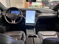 Tesla Model S vaihtoauto