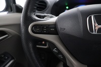 Honda Insight vaihtoauto