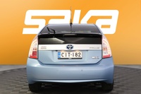 Toyota Prius Plug-in vaihtoauto