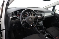 Volkswagen Touran vaihtoauto