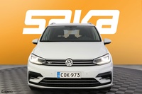 Volkswagen Touran vaihtoauto