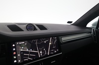 Porsche Cayenne vaihtoauto