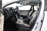 Volvo V40 Cross Country vaihtoauto
