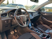 Opel Grandland X vaihtoauto