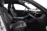 Porsche Taycan vaihtoauto