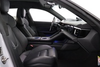 Porsche Taycan vaihtoauto