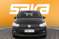 Volkswagen Touran vaihtoauto