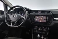 Volkswagen Touran vaihtoauto