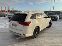 Mitsubishi Outlander vaihtoauto