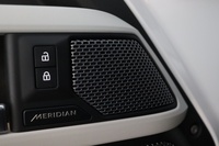 Land Rover Defender vaihtoauto