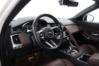 Jaguar E-PACE vaihtoauto
