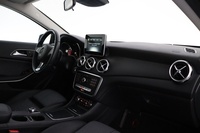 Mercedes-Benz GLA vaihtoauto