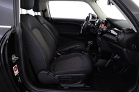 Mini Hatchback vaihtoauto