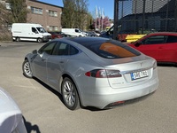 Tesla Model S vaihtoauto