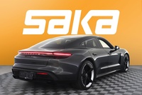 Porsche Taycan vaihtoauto