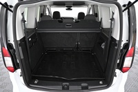 Ford Tourneo Connect vaihtoauto