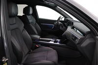 Audi Q8 e-tron vaihtoauto