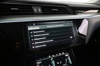 Audi Q8 e-tron vaihtoauto