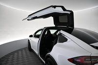 Tesla Model X vaihtoauto