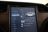 Tesla Model X vaihtoauto