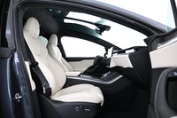 Tesla Model X vaihtoauto