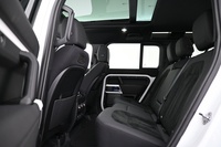 Land Rover Defender vaihtoauto