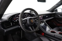 Porsche Taycan vaihtoauto
