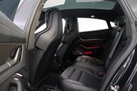 Porsche Taycan vaihtoauto