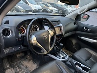 Nissan Navara vaihtoauto