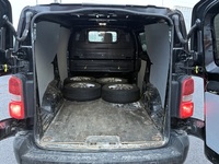 Opel Vivaro vaihtoauto