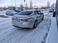 Toyota Camry vaihtoauto