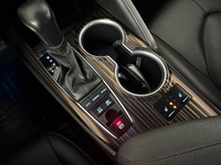 Toyota Camry vaihtoauto