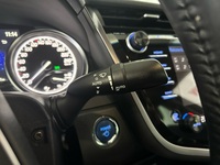 Toyota Camry vaihtoauto