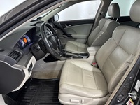 Honda Accord vaihtoauto