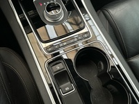 Jaguar XE vaihtoauto