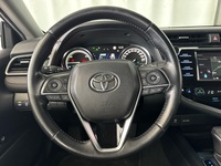 Toyota Camry vaihtoauto