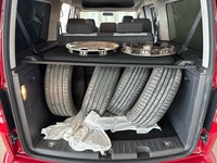 Volkswagen Caddy Maxi vaihtoauto