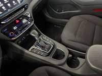 Hyundai IONIQ hybrid vaihtoauto