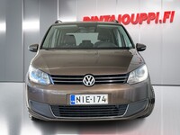 Volkswagen Touran vaihtoauto