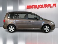 Volkswagen Touran vaihtoauto