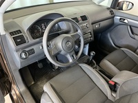 Volkswagen Touran vaihtoauto