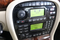 Jaguar XJ8 vaihtoauto