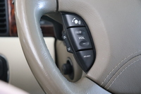 Jaguar XJ8 vaihtoauto