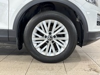 Volkswagen T-Roc vaihtoauto